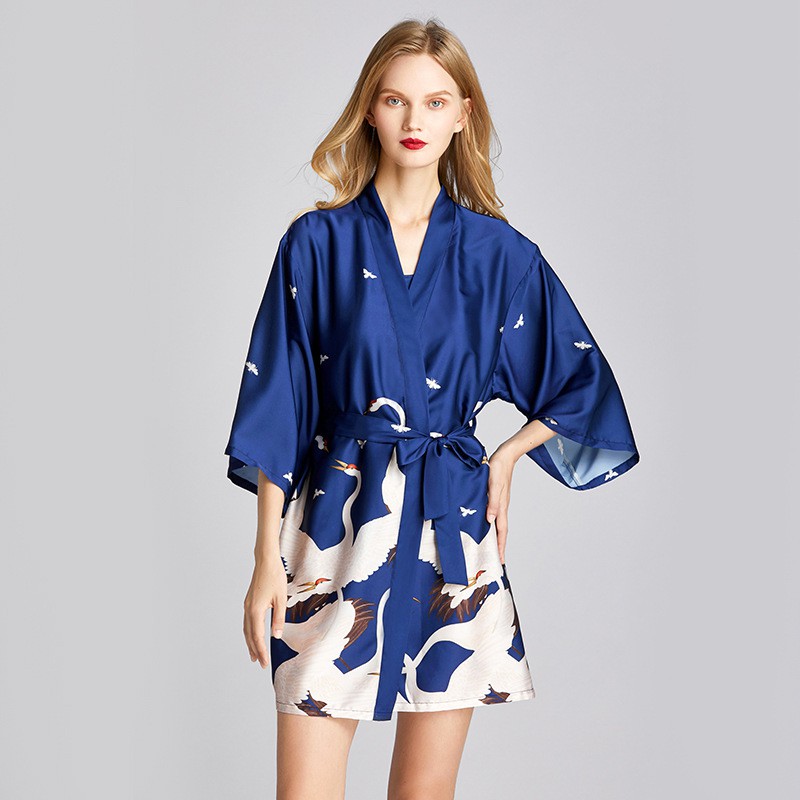 Áo choàng ngủ (ko kèm váy) lụa satin cao cấp áo choàng kimono sang trọng phong cách Nhật hình chim hạc flamingo sang trọ | BigBuy360 - bigbuy360.vn