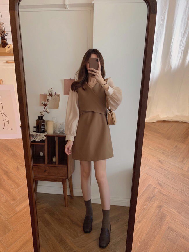 Đầm Dáng Ngắn Tay Dài Chiết Eo Thời Trang Trẻ Trung Dành Cho Bạn Nữ | BigBuy360 - bigbuy360.vn