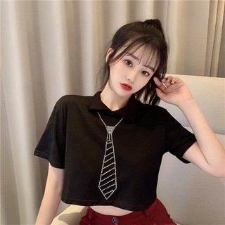 Áo croptop có cổ style Hàn Quốc