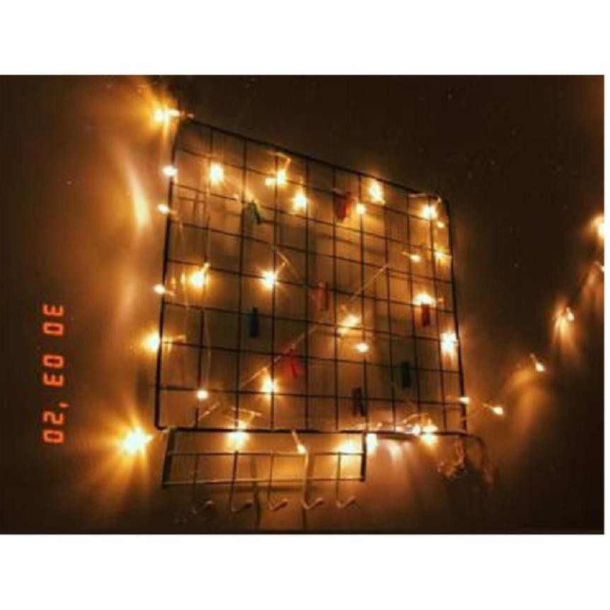Combo khung hình lưới sắt nghệ thuật kèm dây đèn trang trí xài điện ánh sáng vàng ấm lãng mạn