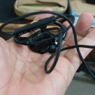 Tai nghe bluetooth Jabra OTE23