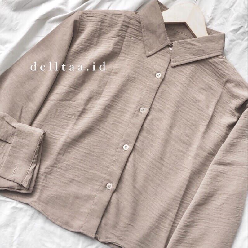 Hanin CROP Nữ / Áo Sơ Mi CROP Top Màu Xanh Lá Cây / Áo Sơ Mi CROP Top
