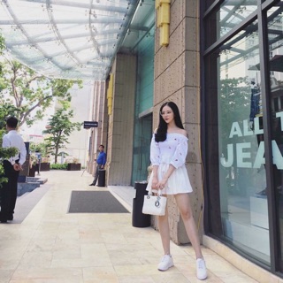 Áo trễ vai