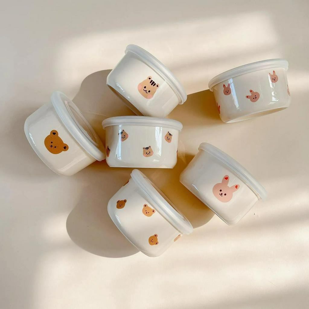 Bát sứ ăn dặm, hũ sứ trắng, cốc đựng thực phẩm cho bé phong cách Hàn Quốc có nắp đậy silicon hình gấu dễ thương 200ml
