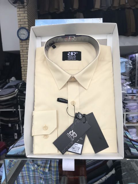 Sơ mi trơn rulo màu vàng mơ sale 33% còn 250k