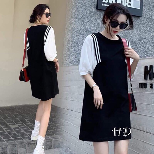 Đầm suông-Váy thủy thủ phối trắng đen tay lỡ chất đũi xước