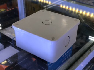 Hộp kỹ thuật lắp camera 11x11x5cm
