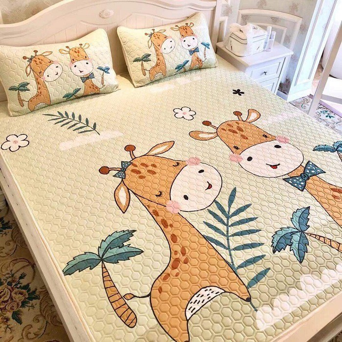 Chiếu cao su non họa tiết 5D chần trám cao cấp tặng kèm 2 vỏ gối - hình các mẫu hươu