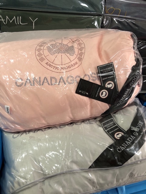 Chăn lụa hè Canada Goose