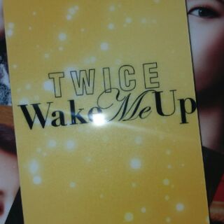 Twice - Wake Me Up