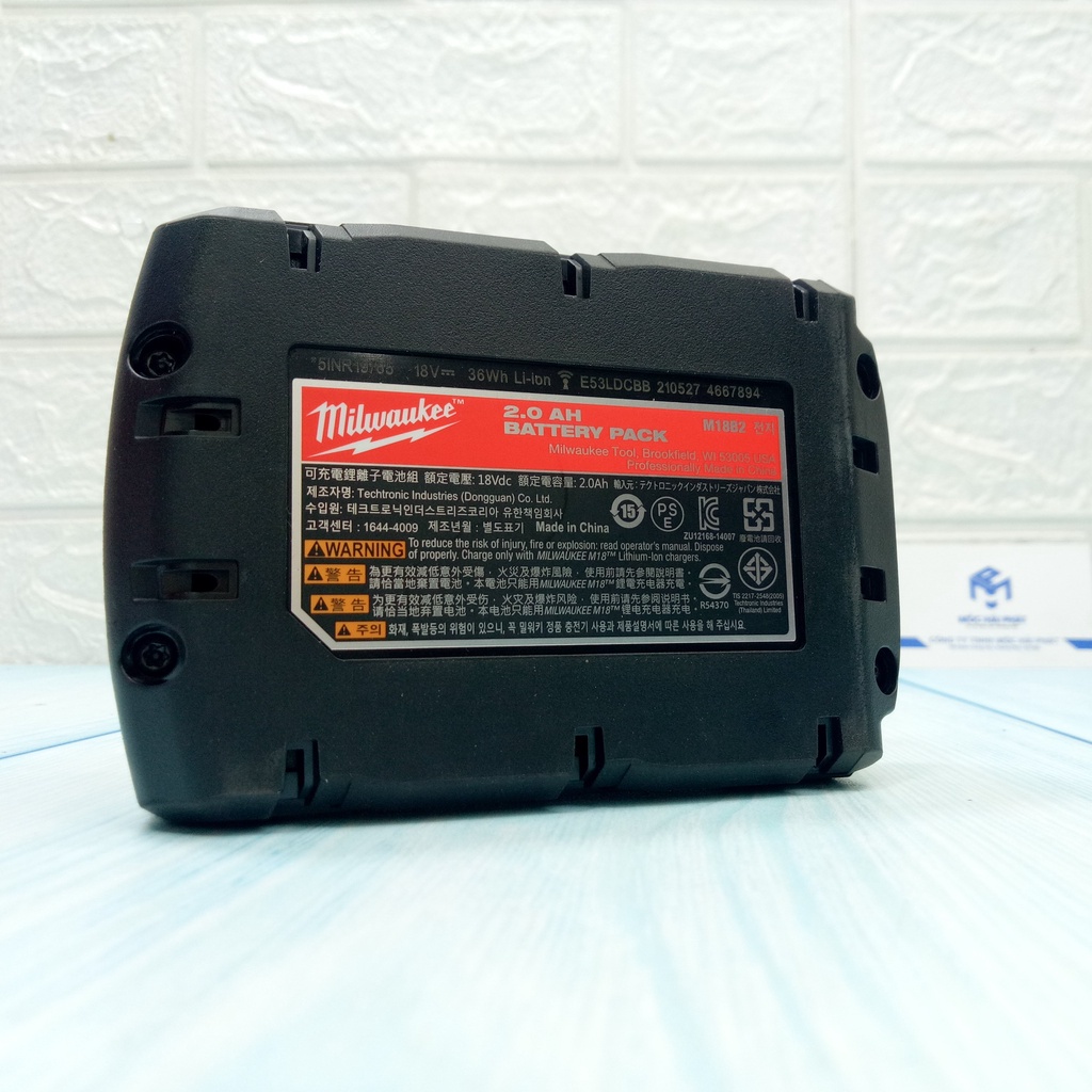 Pin M18B2 Milwaukee 2AH Chính Hãng 18V M18 2a