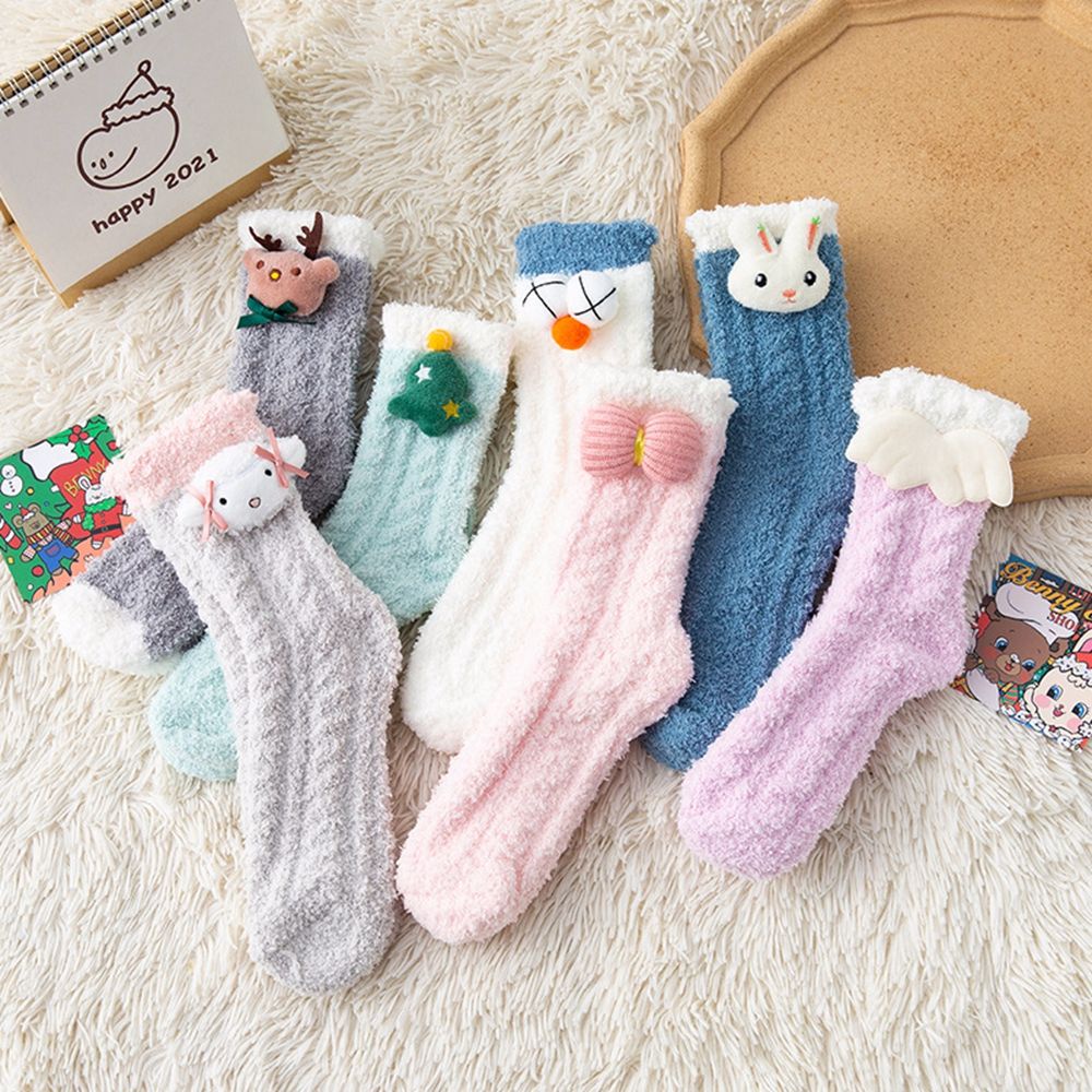 Vớ lông cừu san hô phong cách Giáng sinh đơn giản dễ thương cho nữ