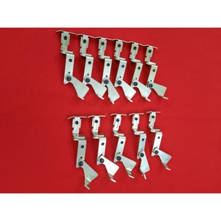 càng bắt cữ gá máy vắt sổ