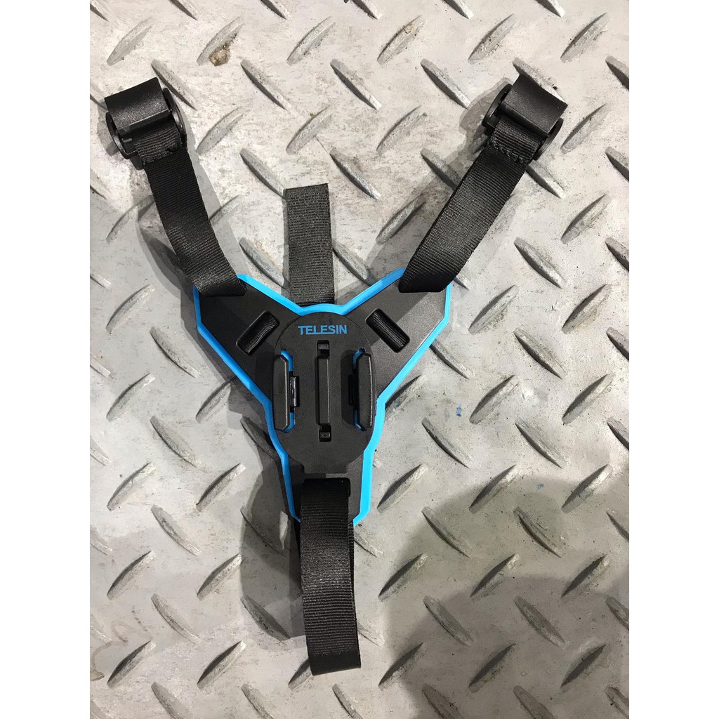 Mount cằm gắng camera hành trình lên nón bảo hiểm Fullface