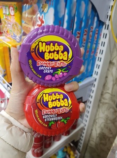 Kẹo cao su cuộn Hubba