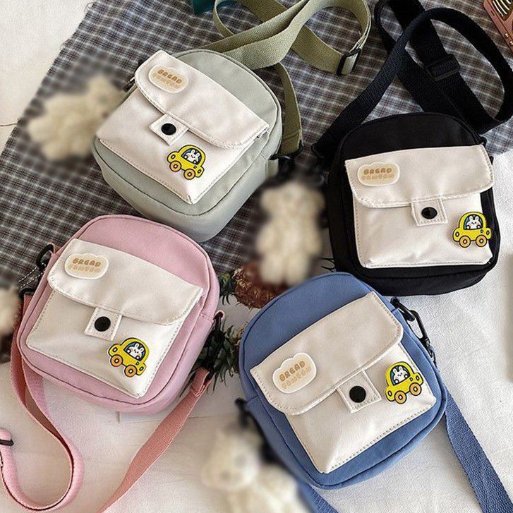 Túi đeo chéo bằng vải bạt kiểu hoạt hình đáng yêu theo phong cách Hàn Quốc
