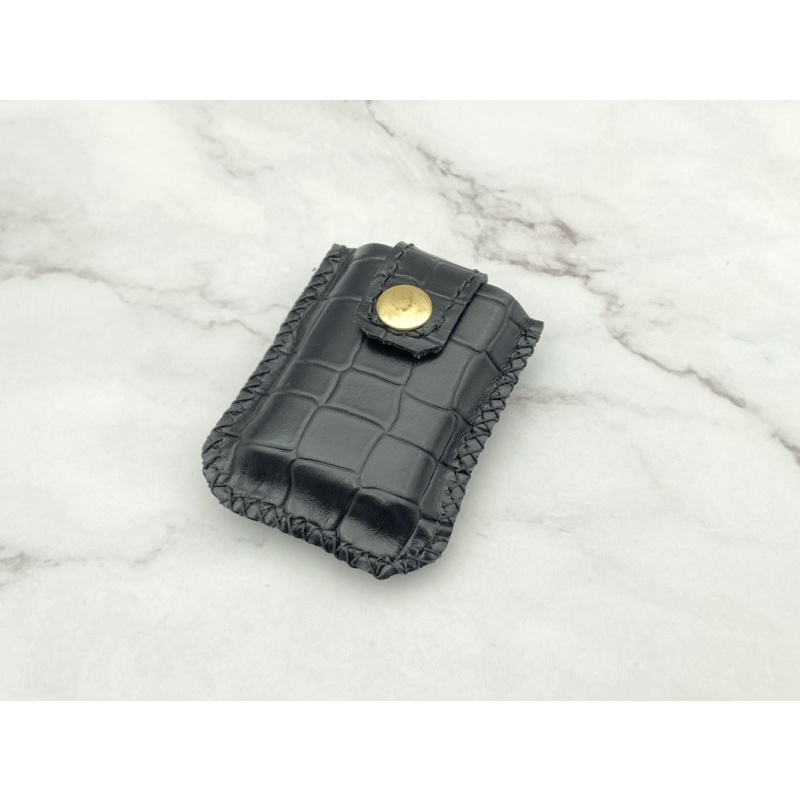 Bao da Zippo Bỏ Túi Handmade [Da bò Sáp Vân Cá Màu Đen]