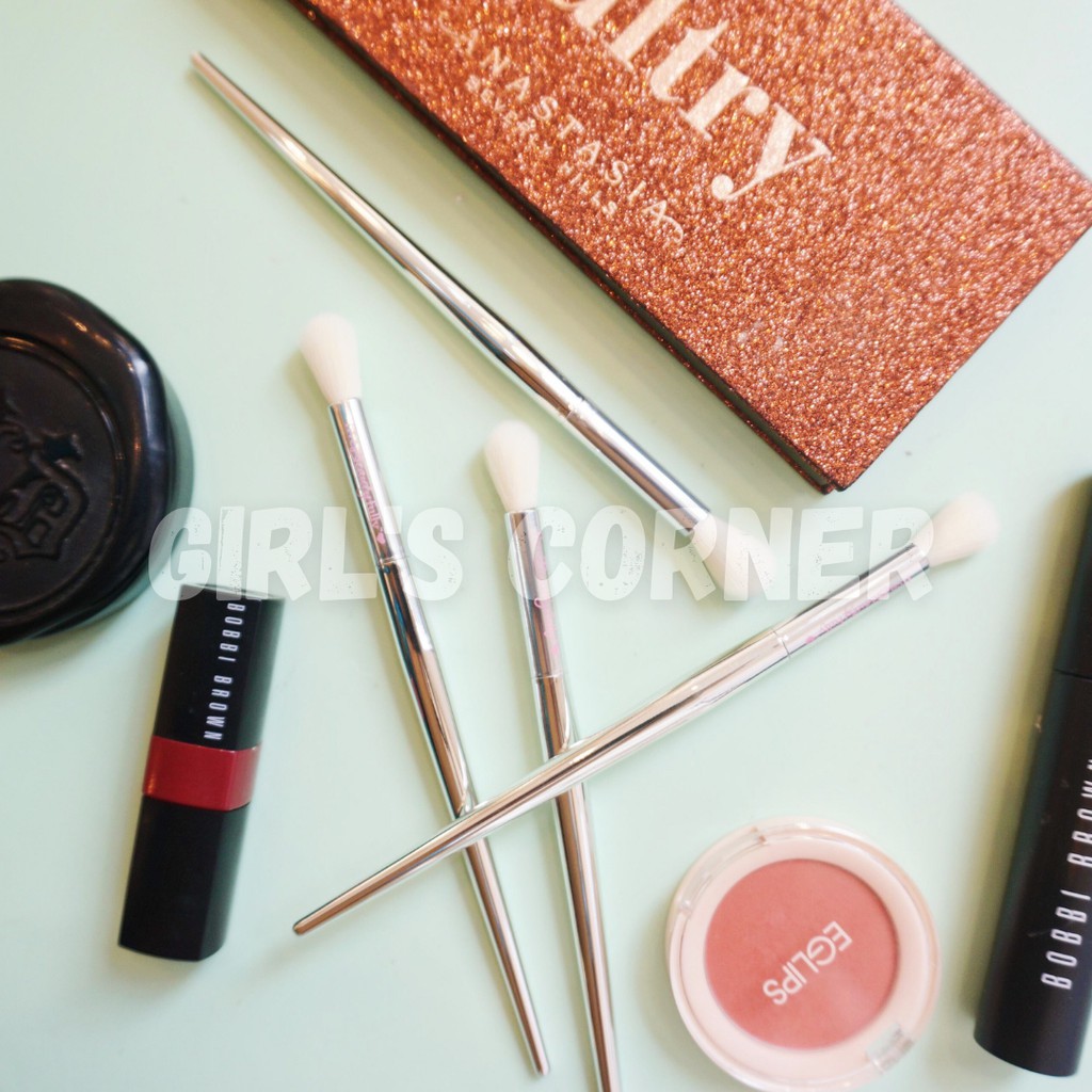 IT cọ tan màu mắt (Blending Brush)