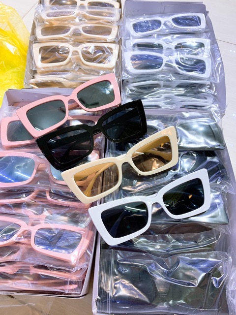 Kính mắt mèo mẫu mới full viền 4 màu | BigBuy360 - bigbuy360.vn