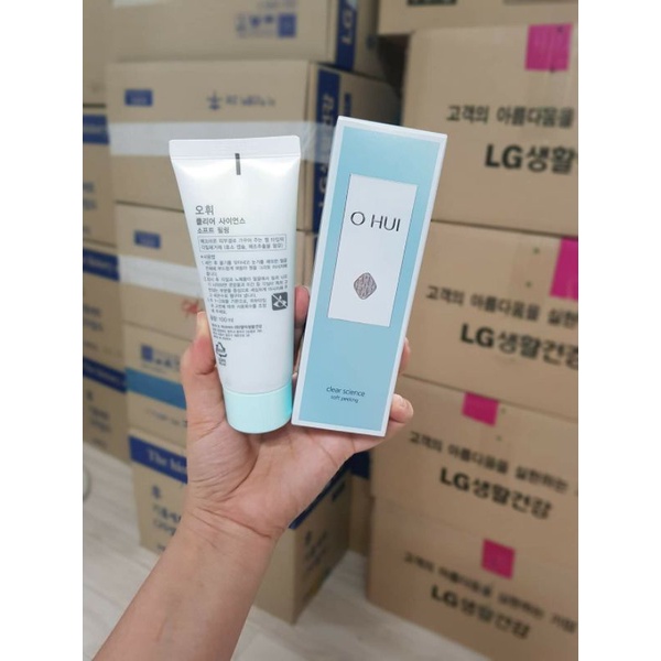 Tẩy da chết Ohui Clear Science Soft Peeling 150ml
