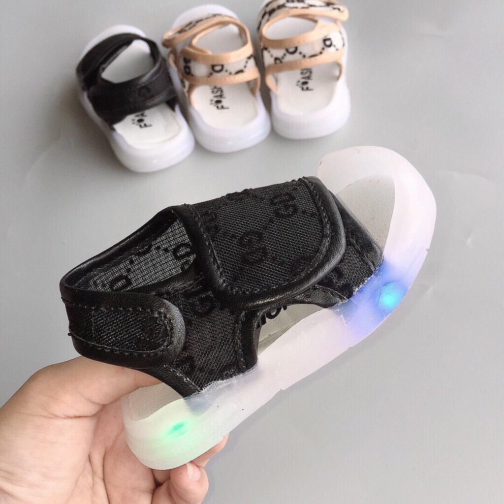 Sandal bé trai-dép bé trai, bé gái có chống vấp có đèn led mã K6-1