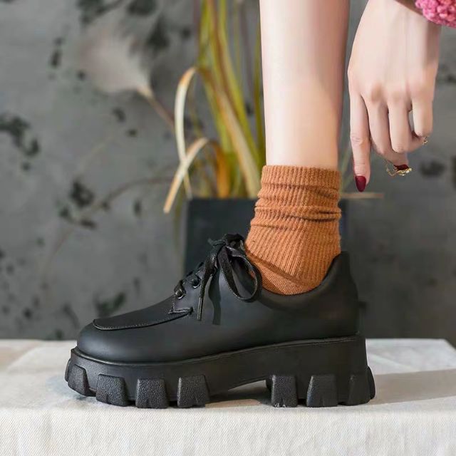 (Sẵn 39 bóng) Giày ulzzang da bóng độn đế A1 | BigBuy360 - bigbuy360.vn