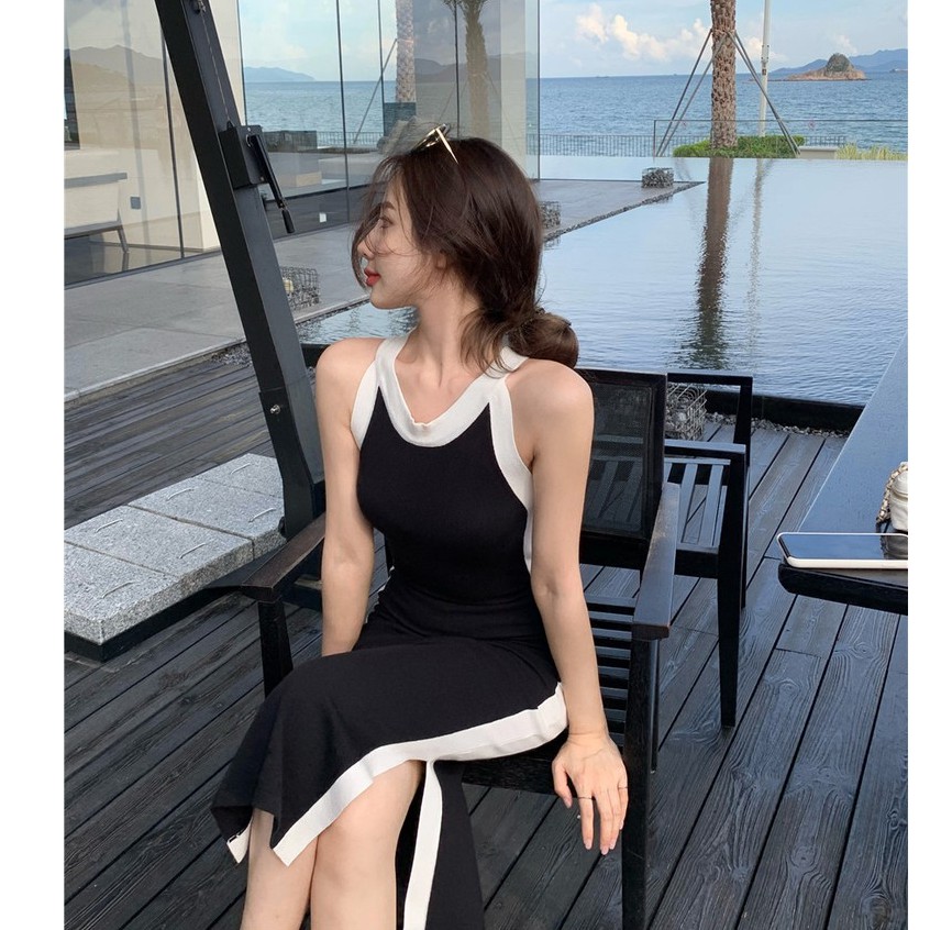 Đầm dệt kim không tay xẻ tà bên hông phong cách Pháp