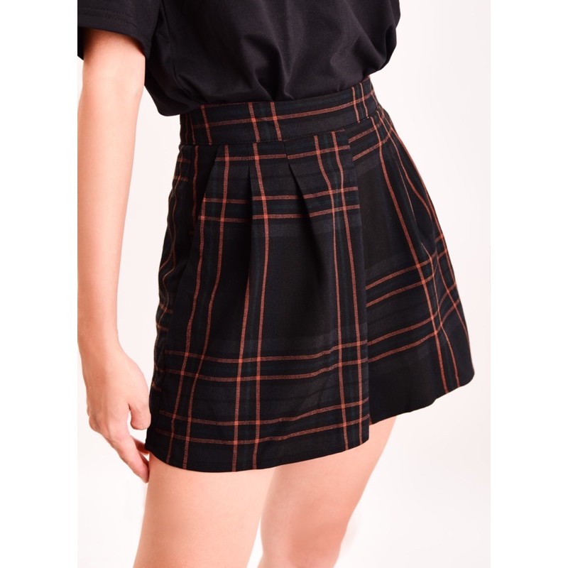 Quần Short Nữ Kaki