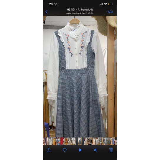 Váy tiểu thư có sẵn