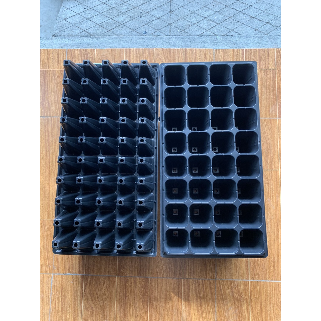 COMBO 5 KHAY ƯƠM HẠT LOẠI 32 VÀ 50 LỖ SÂU (BẦU ƯƠM THÔNG MINH, BẠT PHỦ ĐẤT CHỐNG CỎ,KEO LIỀN SẸO CÂY..)