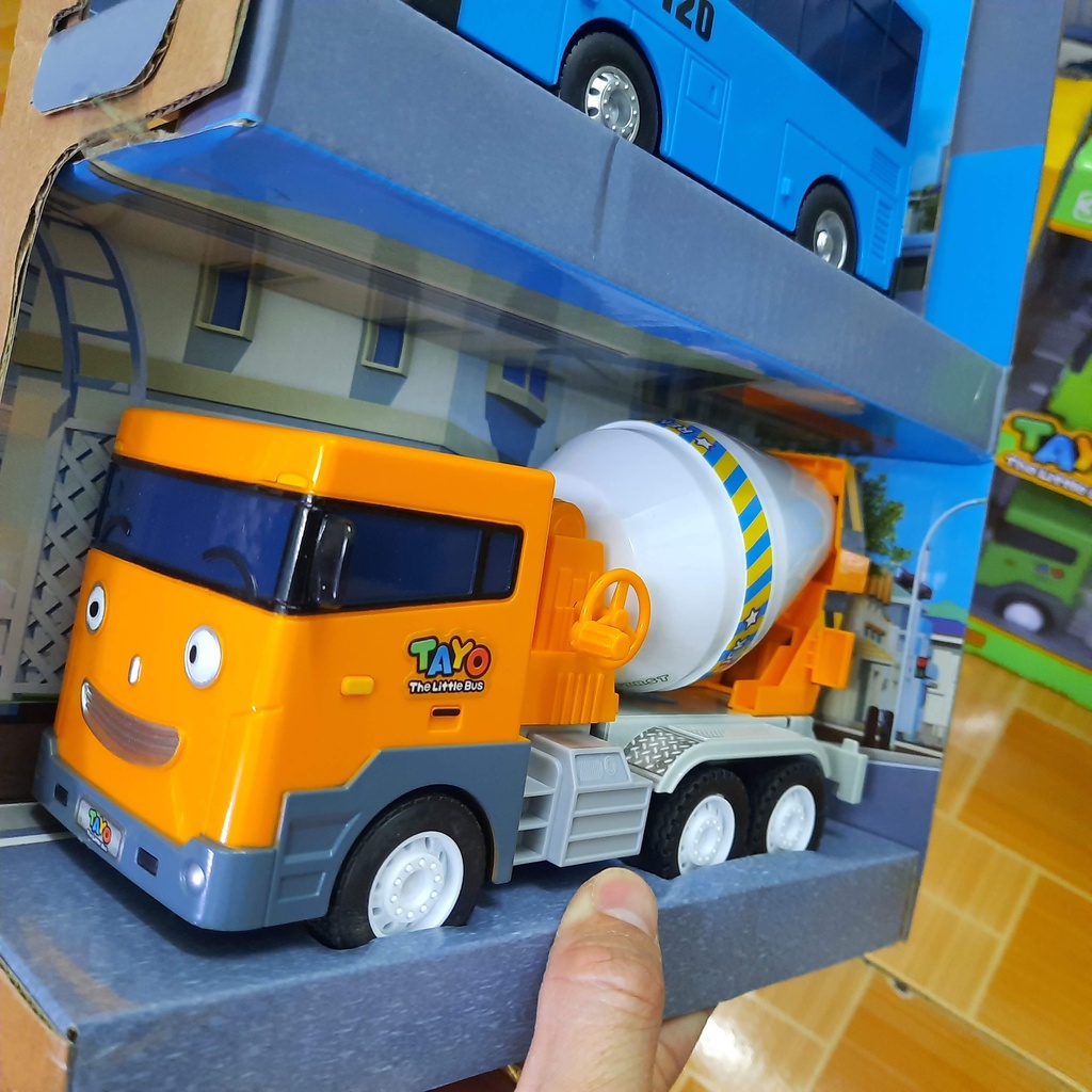 Bộ quà tặng đồ chơi trẻ em gồm 2 xe buýt Tayo the Little Bus có âm thanh và đèn mô hình xe to