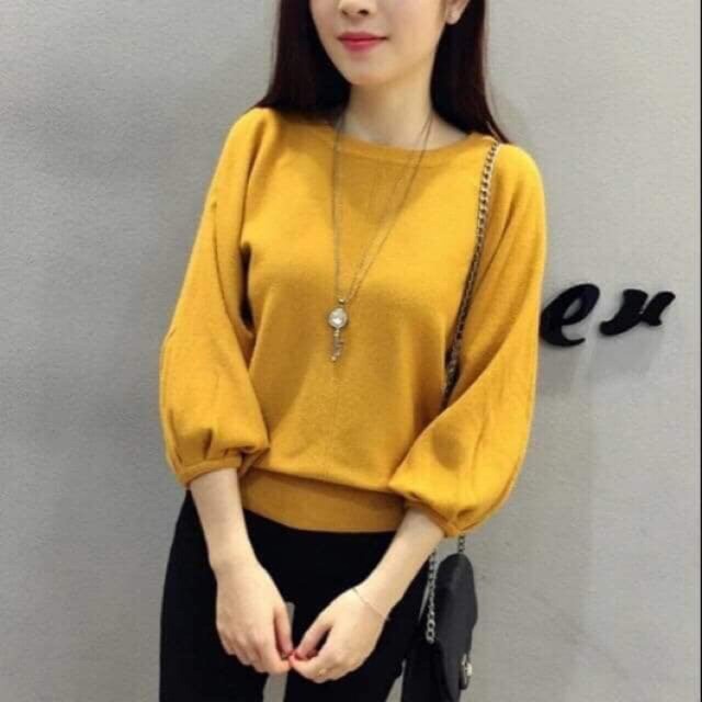 Áo len tay bom lỡ