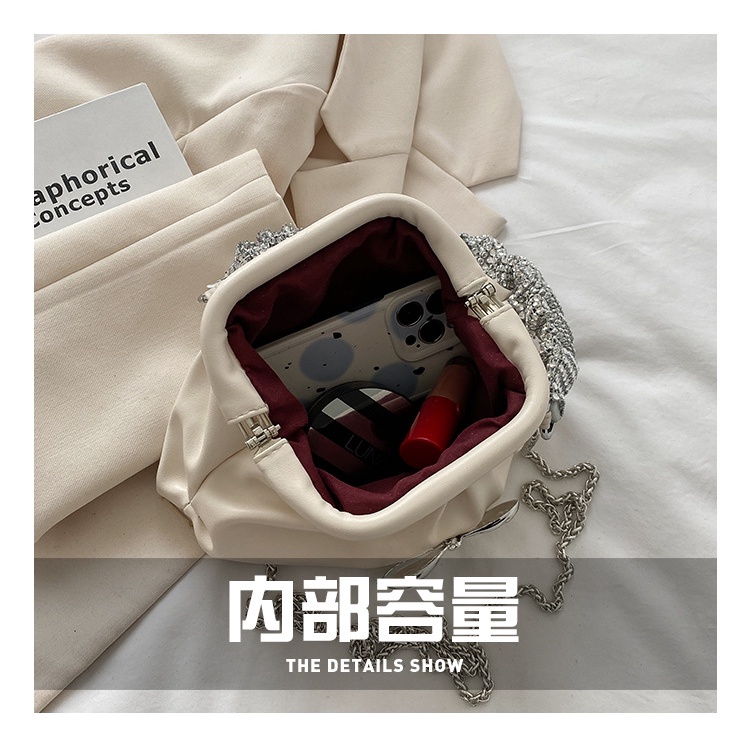 Túi Xách Đeo Vai Hình Đám Mây Đính Đá Phối Dây Xích Thời Trang Mùa Hè 2022 Cho Nữ