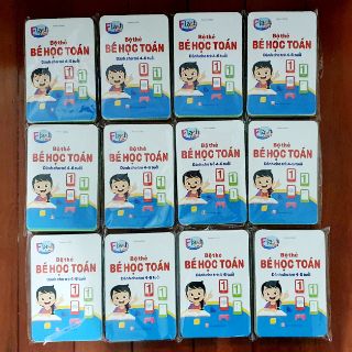Thẻ bé học toán