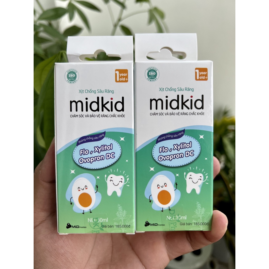 Xịt chống sâu răng MIDKID cho bé từ 1 tuổi giúp làm sạch và bảo vệ men răng, giảm mảng bám, ố vàng