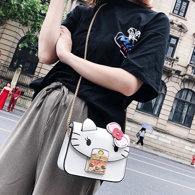 Túi đeo chéo Hello Kitty