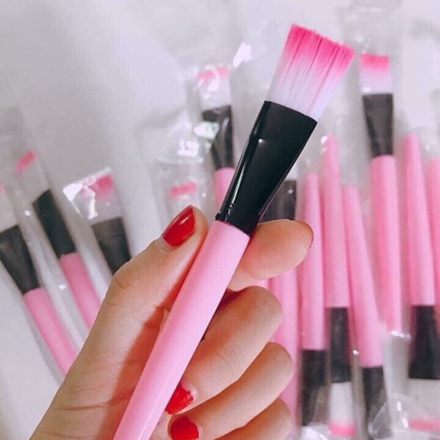 Cọ quét mặt nạ