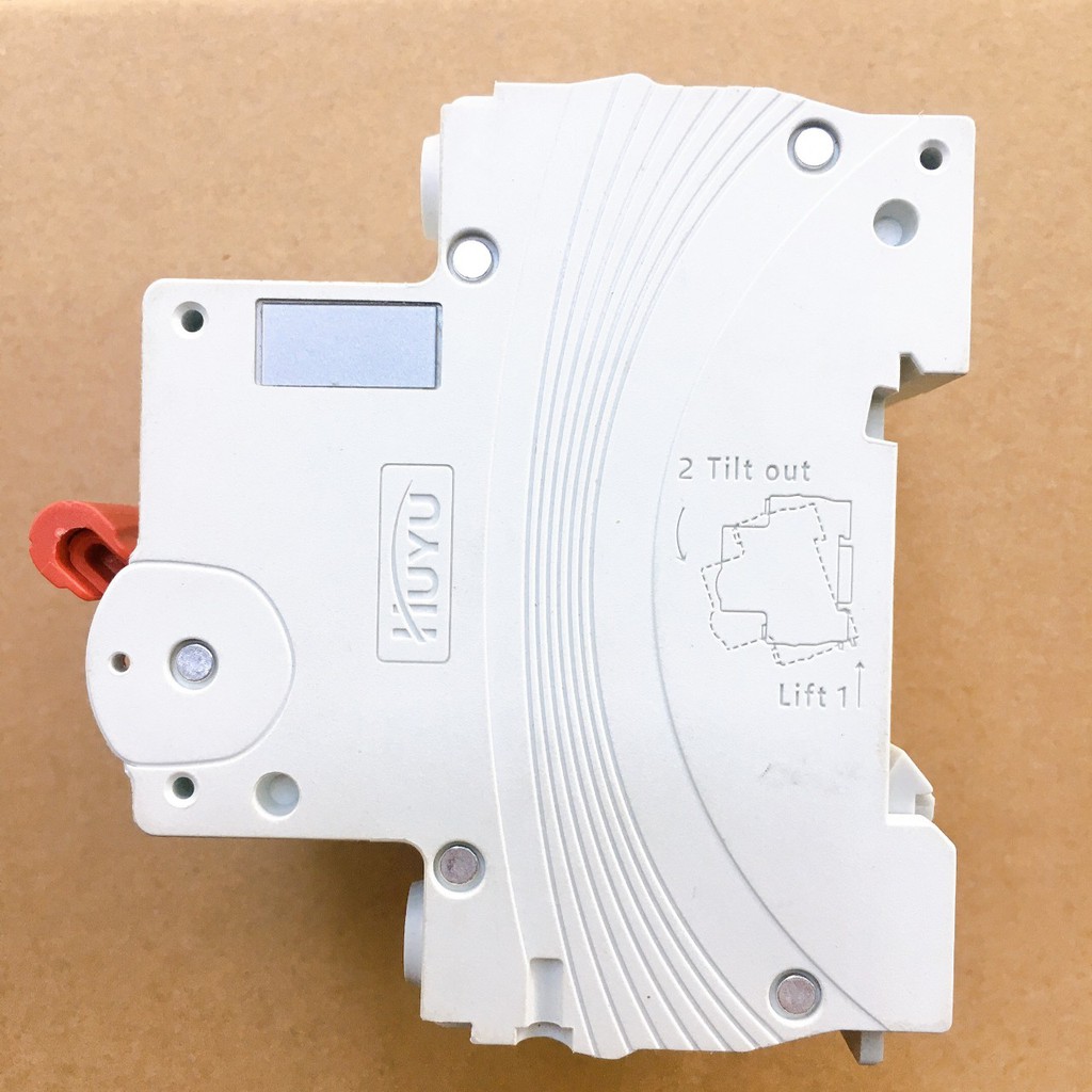 Cầu dao an toàn MCB 2P 2PHA 6A - 63A dòng cắt 6kA, Hãng Huyu