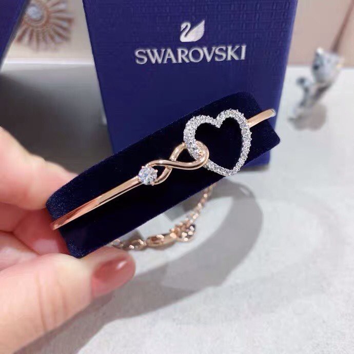 Los Bạc 2023 S925 ‬Vòng Tay Tình Yêu Vô Cực Màu Vàng Hồng SWA 5518869