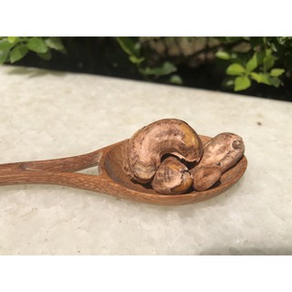 Hạt điều vỡ rang muối nguyên vỏ