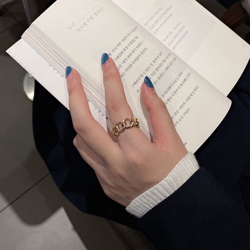 Nhẫn đeo tay kim loại thiết kế đơn giản thời trang