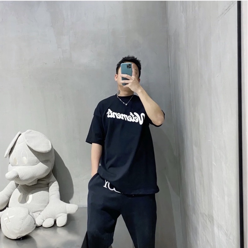 Sale áo Vetements phiên bản Limited