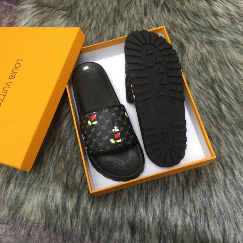 Dép Mickey đế cao  màu nâu full size 38-43