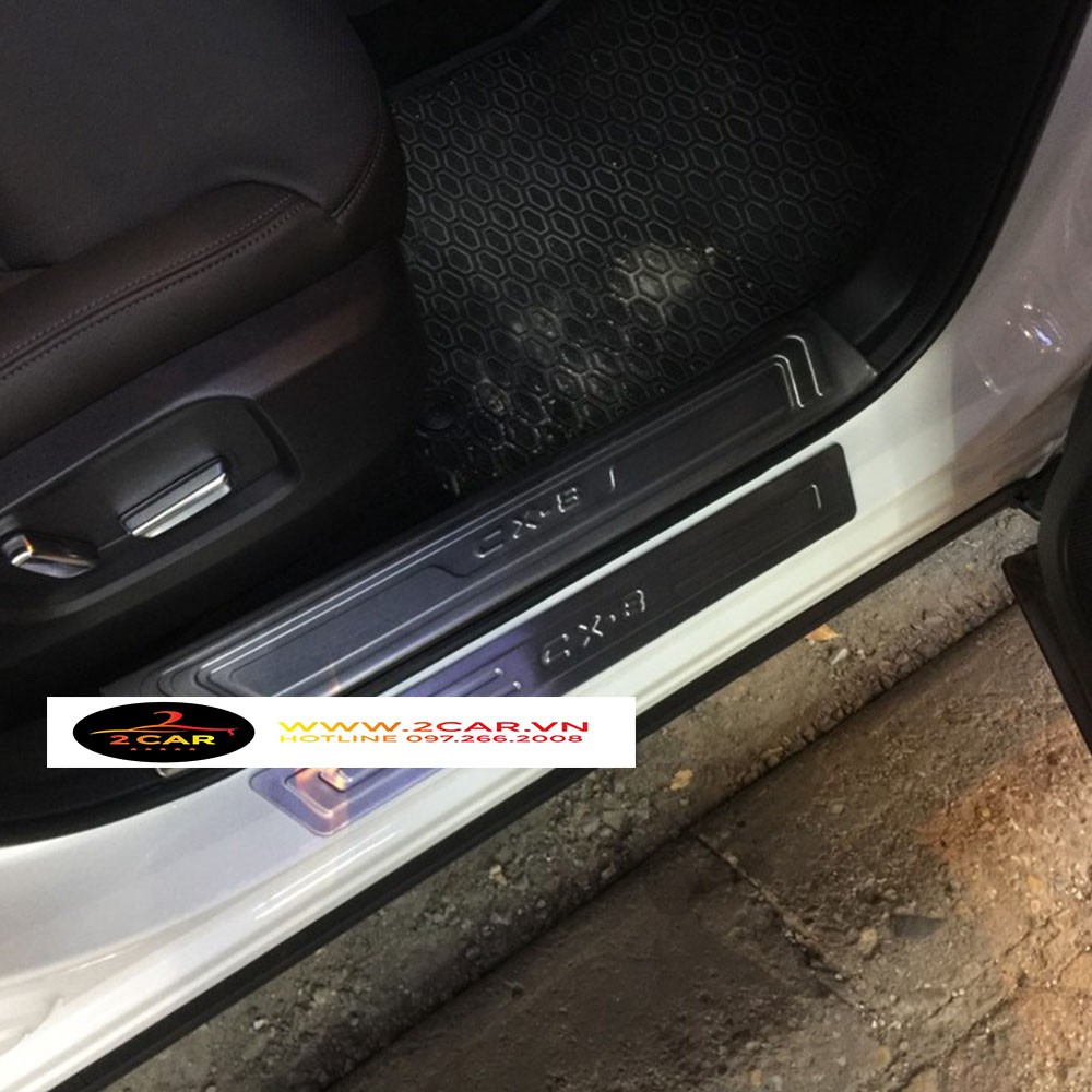 Ốp bậc cửa, Nẹp bước chân xe Mazda CX-8, chất liệu INOX cao cấp