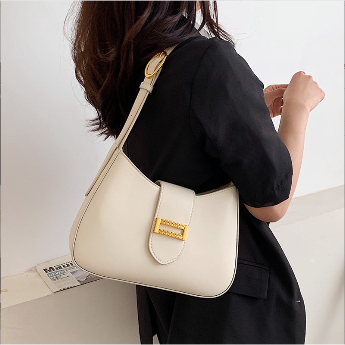 Túi đeo vai nữ da trơn khóa vuông thời trang BAG U DVX25