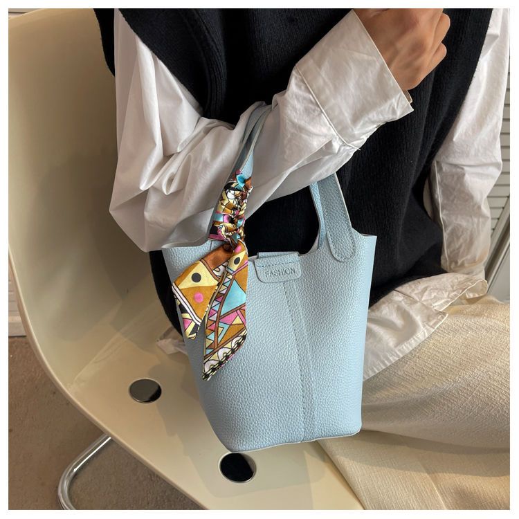 Túi Xách Da Pu Thời Trang Mùa Hè Phong Cách Mới Phổ Biến Cho Nữ