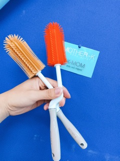[CHÍNH HÃNG] Bộ cọ bình sữa, núm ti Silicon Mother Kmom