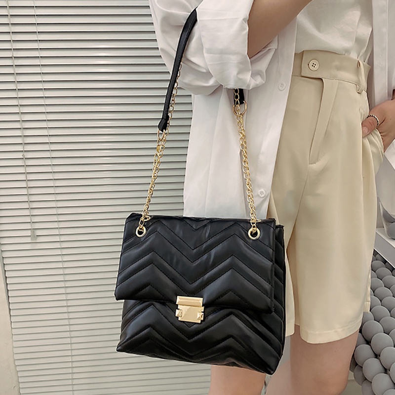 Túi Đeo Vai Một Bên Vai Sức Chứa Lớn Họa Tiết Hình Thoi Cổ Điển Cho Nữ