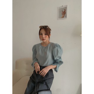 Áo lụa satin cổ tròn dài tay bồng SM-6316