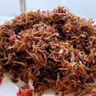 Cá cơm chiên tỏi ăn liền